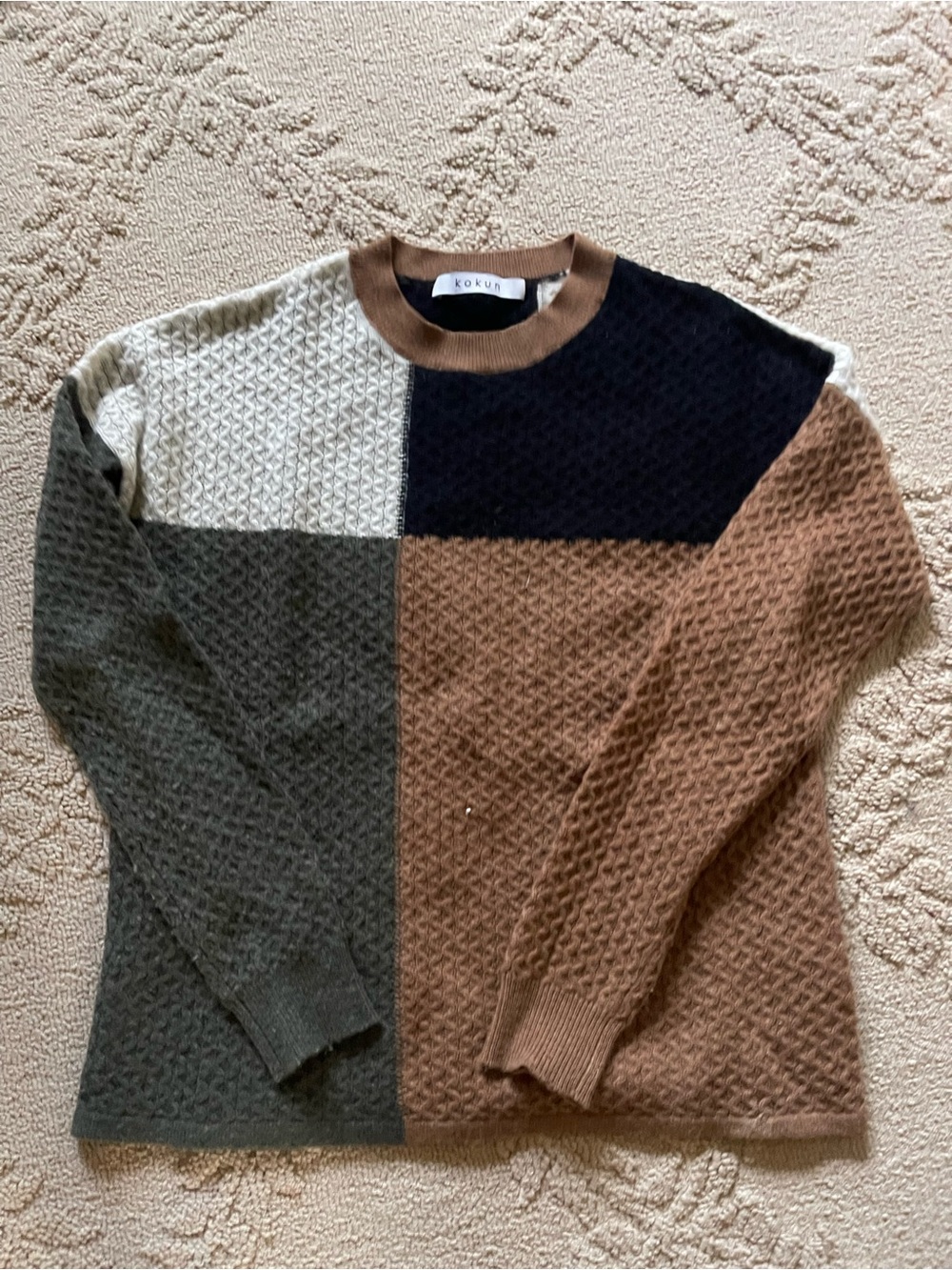 Kokun women’s cashmere Colorblock Crewneck Sweater Brown, Olive, Cream & Black